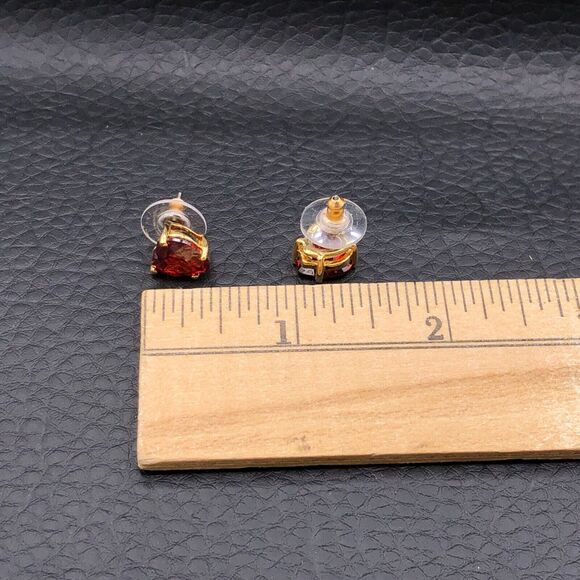 Rhinestone Heart Earrings 10mm Red Crystals Gold Tone Setting Studs - Picture 7 of 8